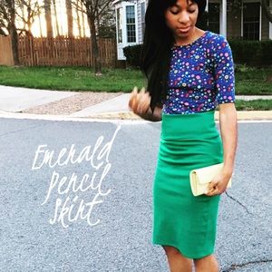 Emerald pencil skirt